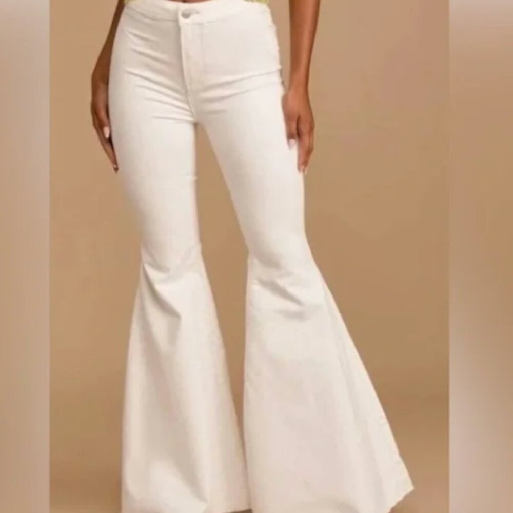 Free People We The Free Bell Bottom Flare Jean White Size 26R - Picture 3 of 8